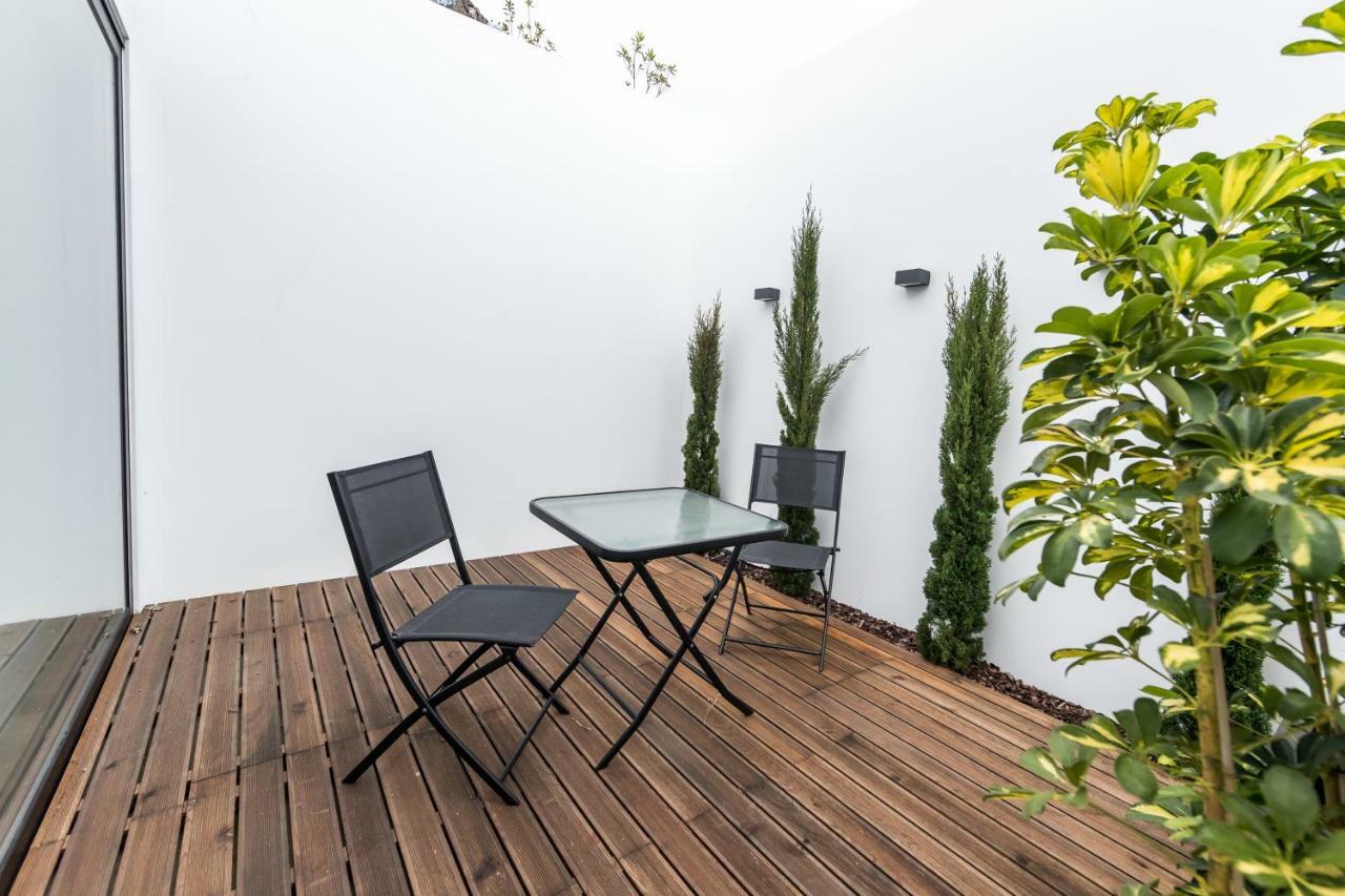 Azaleas Guest House Ribeira Cha Exterior foto