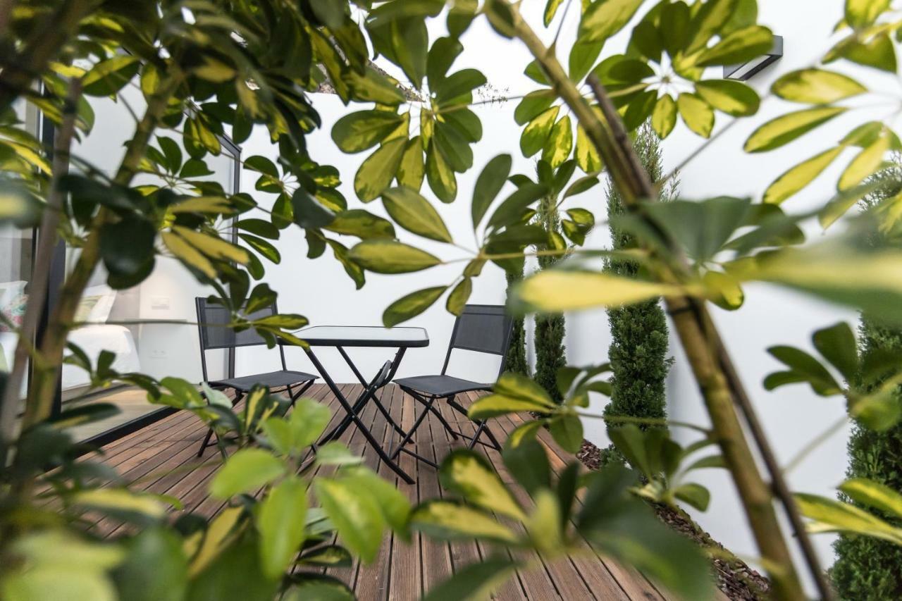 Azaleas Guest House Ribeira Cha Exterior foto