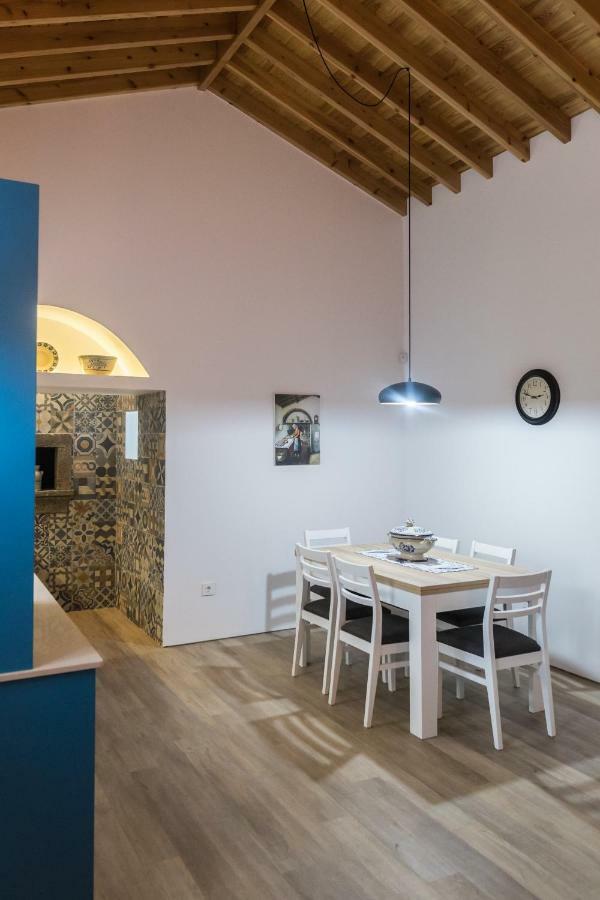 Azaleas Guest House Ribeira Cha Exterior foto